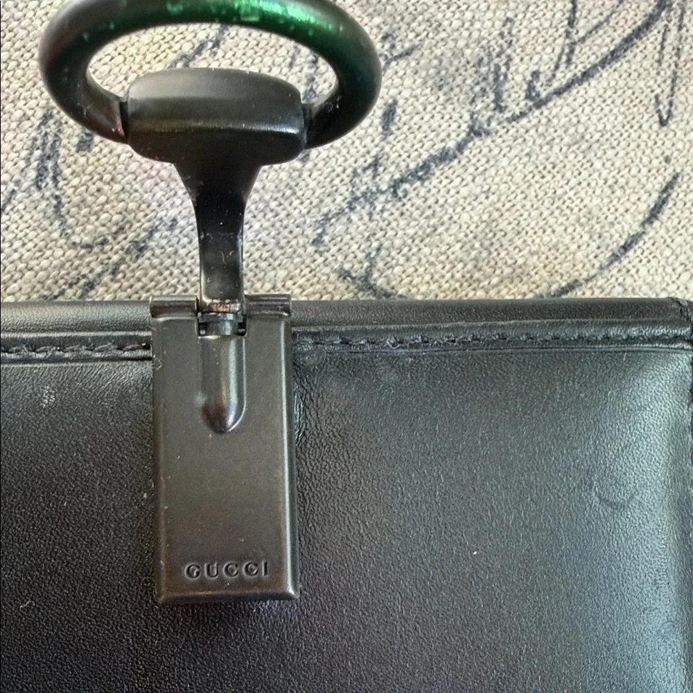 Gucci Black Leather Bifold Wallet w. Brass Ring Horsebit Accent Hardware Vintage